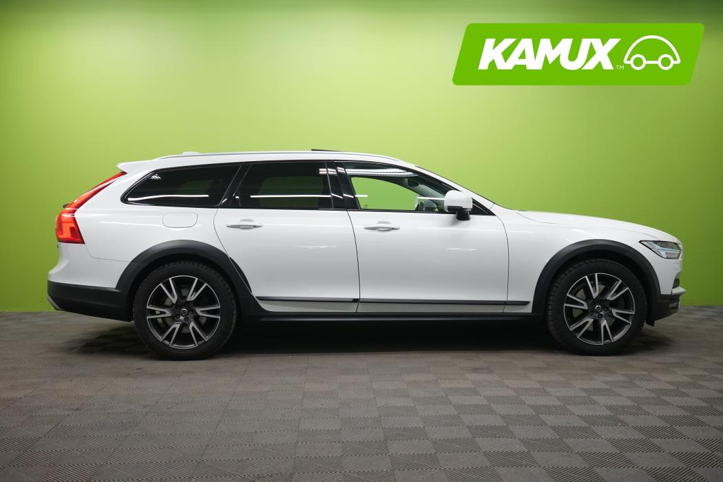 Volvo V90 Cross Country 2020