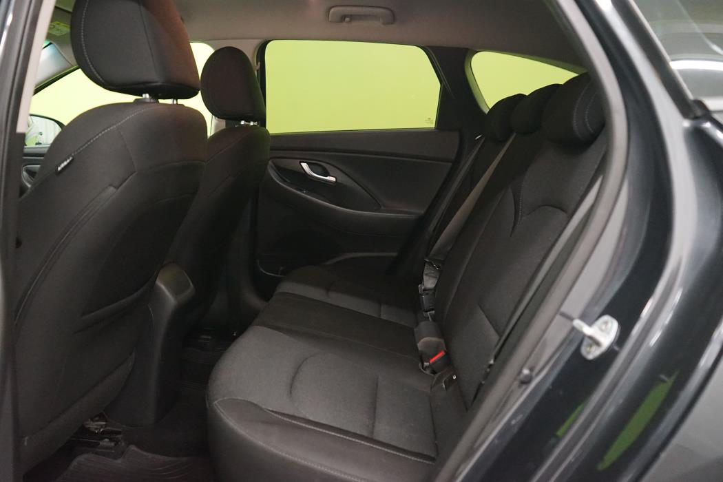 Hyundai i30 2021