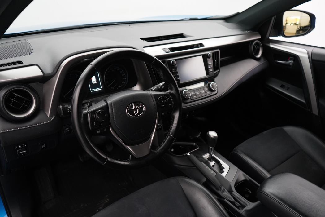 Toyota RAV4 2016