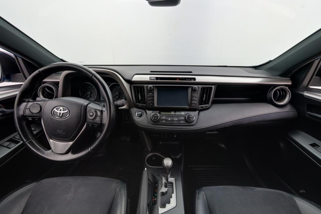 Toyota RAV4 2016