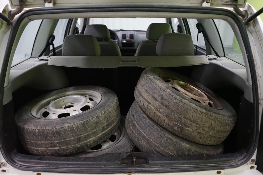 Volkswagen Polo 2000