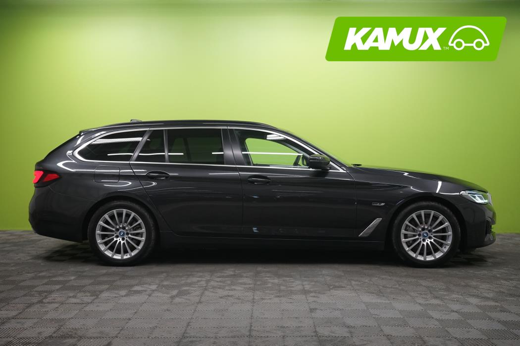 BMW 530 2023