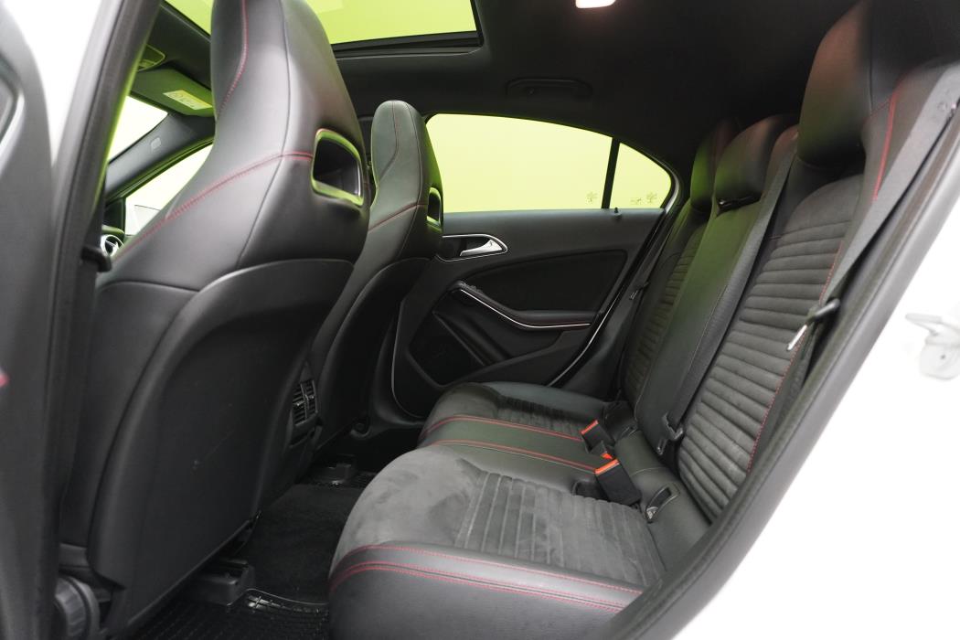 Mercedes-Benz A 2016