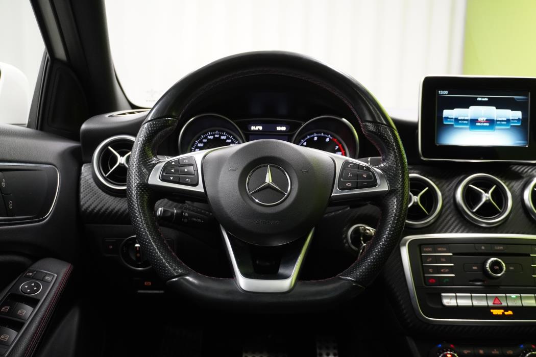 Mercedes-Benz A 2016
