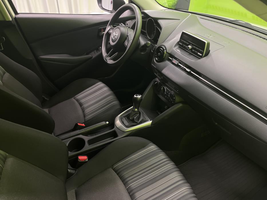 Mazda 2 2019