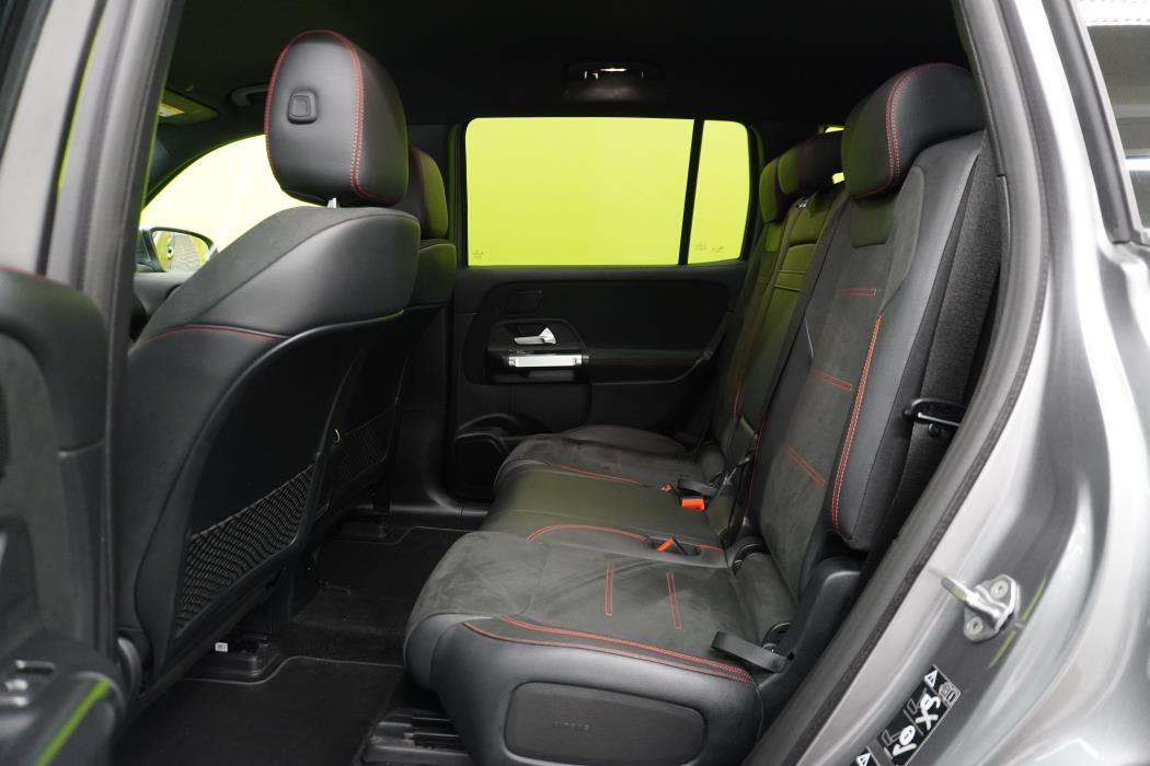 Mercedes-Benz EQB 2023