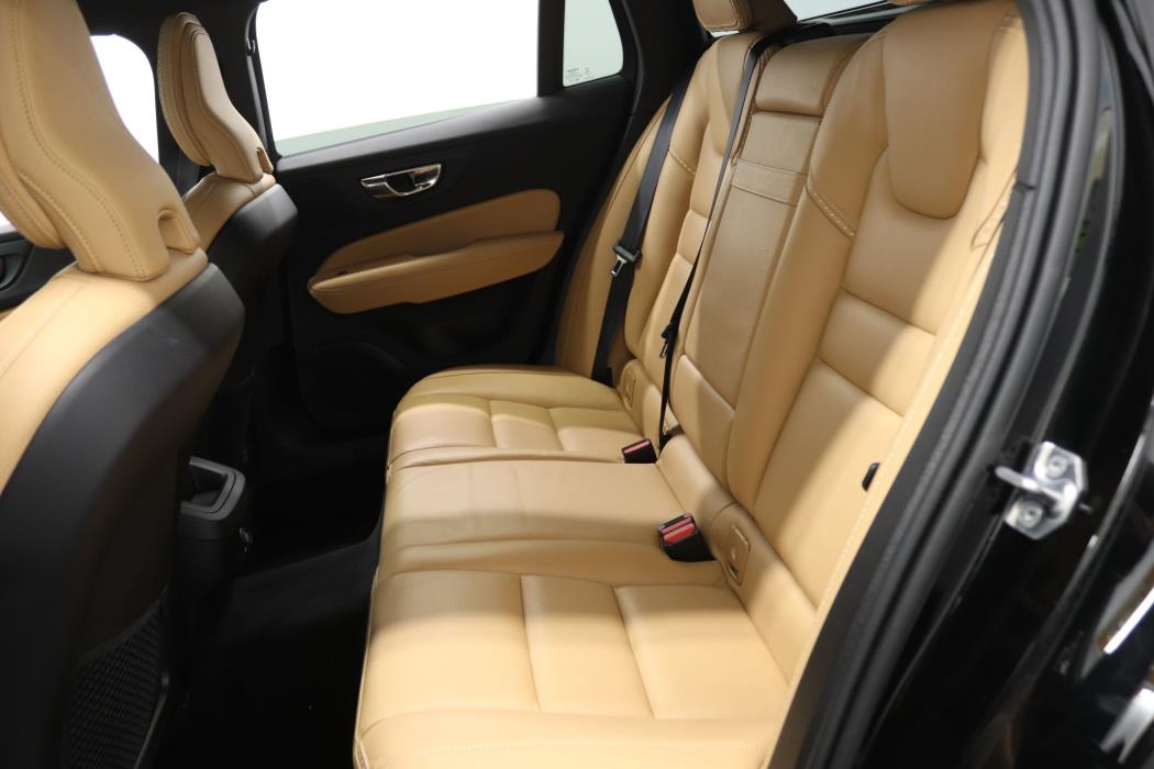 Volvo V60 Cross Country 2020