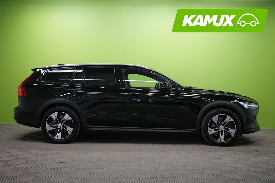 Volvo V60 Cross Country 2020