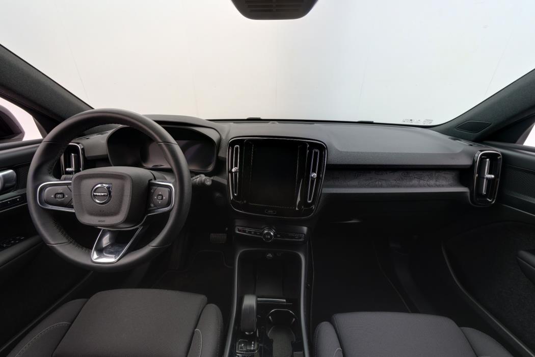 Volvo XC40 2023