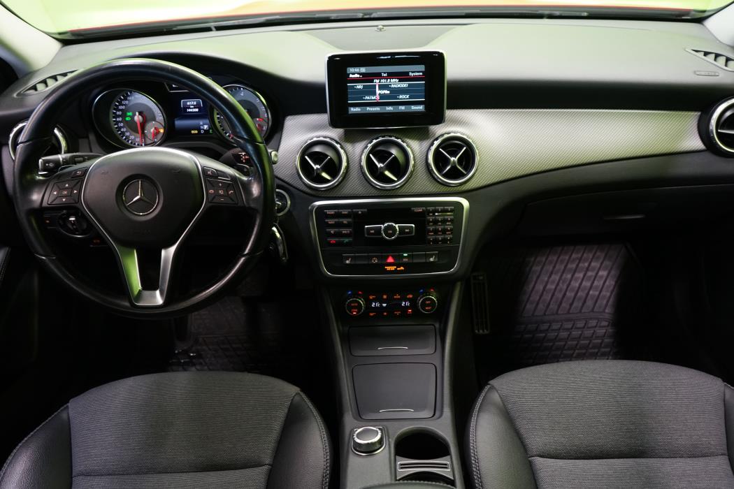 Mercedes-Benz GLA 2015