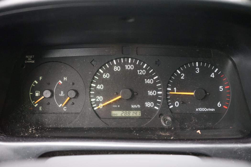 Toyota Hiace 2005