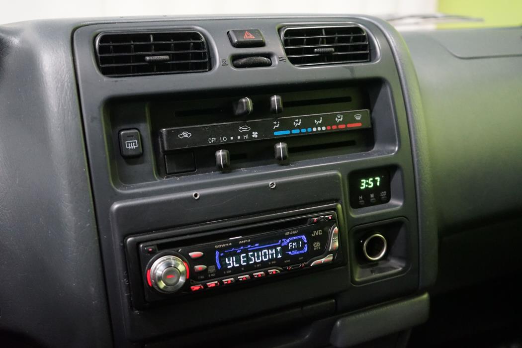 Toyota Hiace 2005