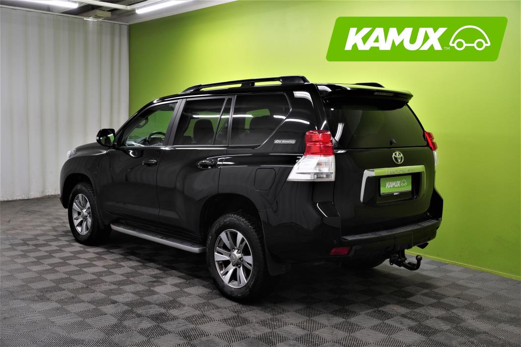 Toyota Land Cruiser 2010