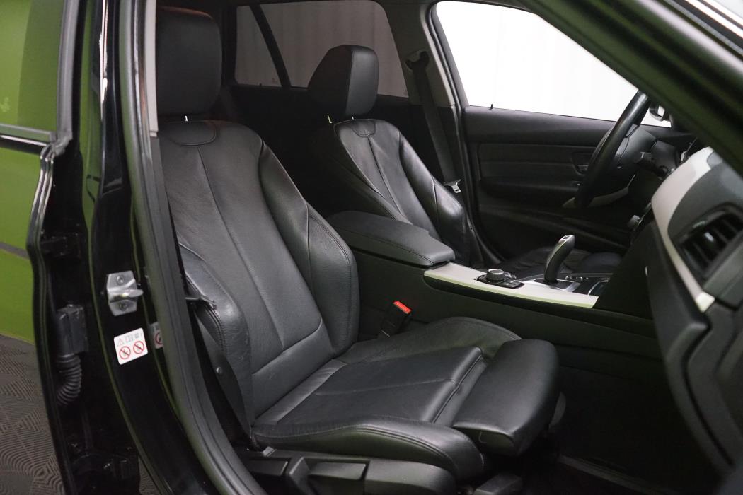 BMW 320 2018