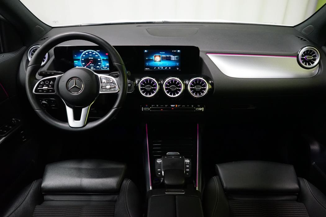 Mercedes-Benz EQA 2022
