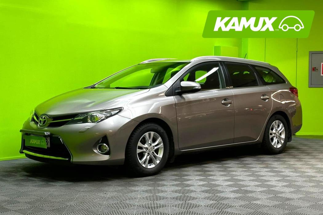 Toyota Auris 2014
