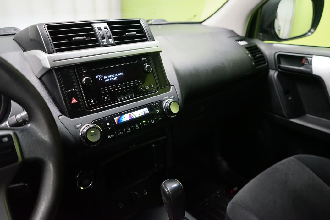 Toyota Land Cruiser 2015