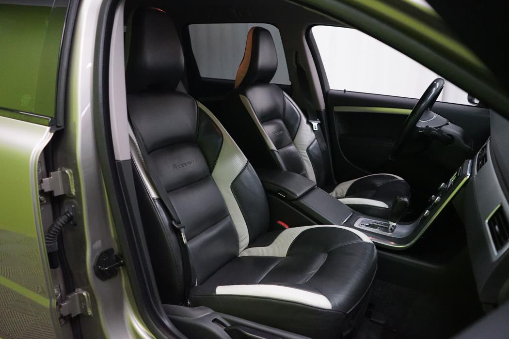 Volvo V70 2011