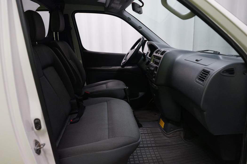 Toyota Hiace 2010