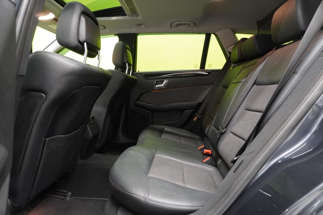 Mercedes-Benz E 2011