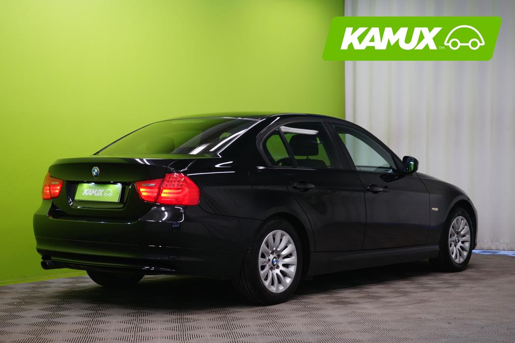 BMW 318 2009
