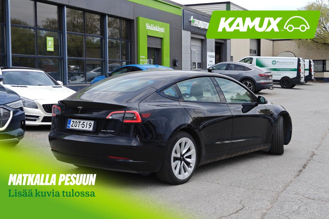 Tesla Model 3 2023