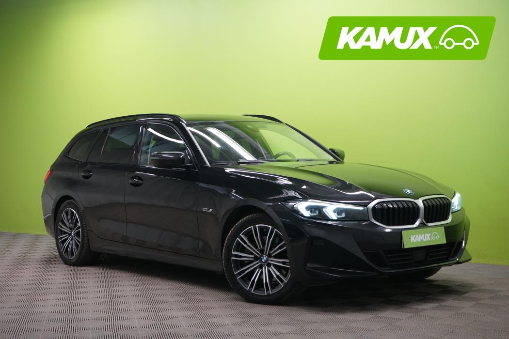 BMW 330 2023