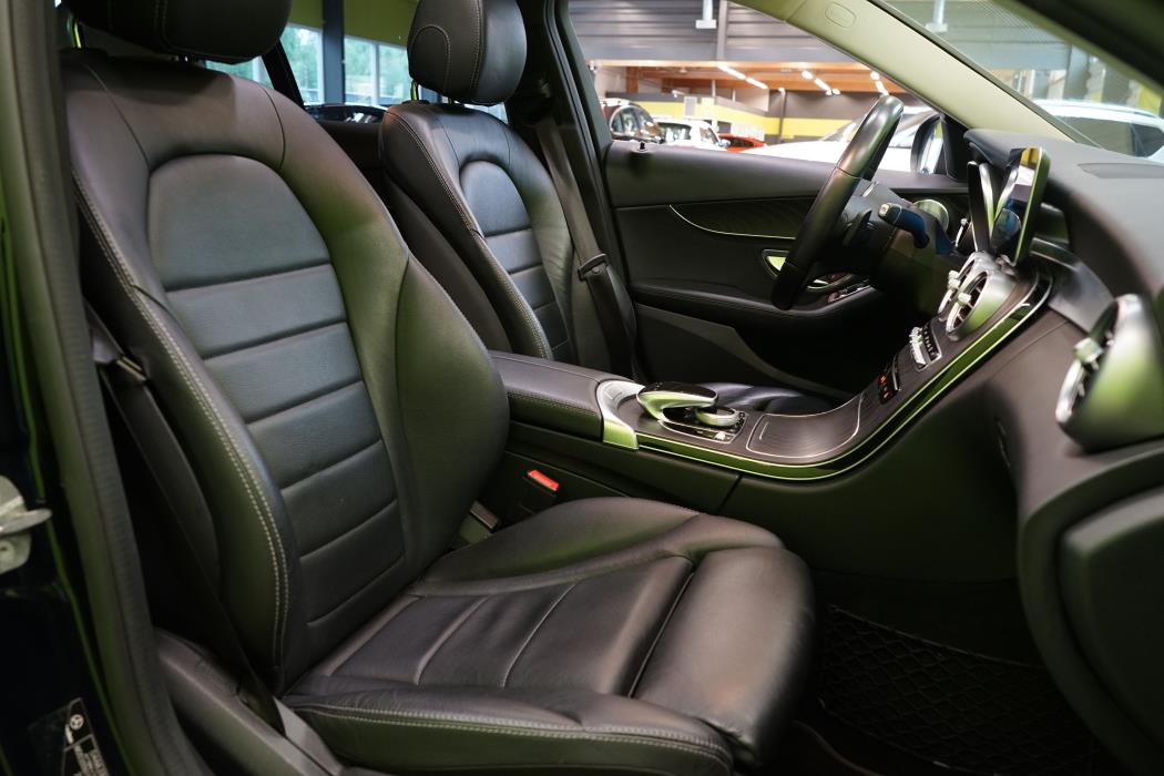 Mercedes-Benz C 2020