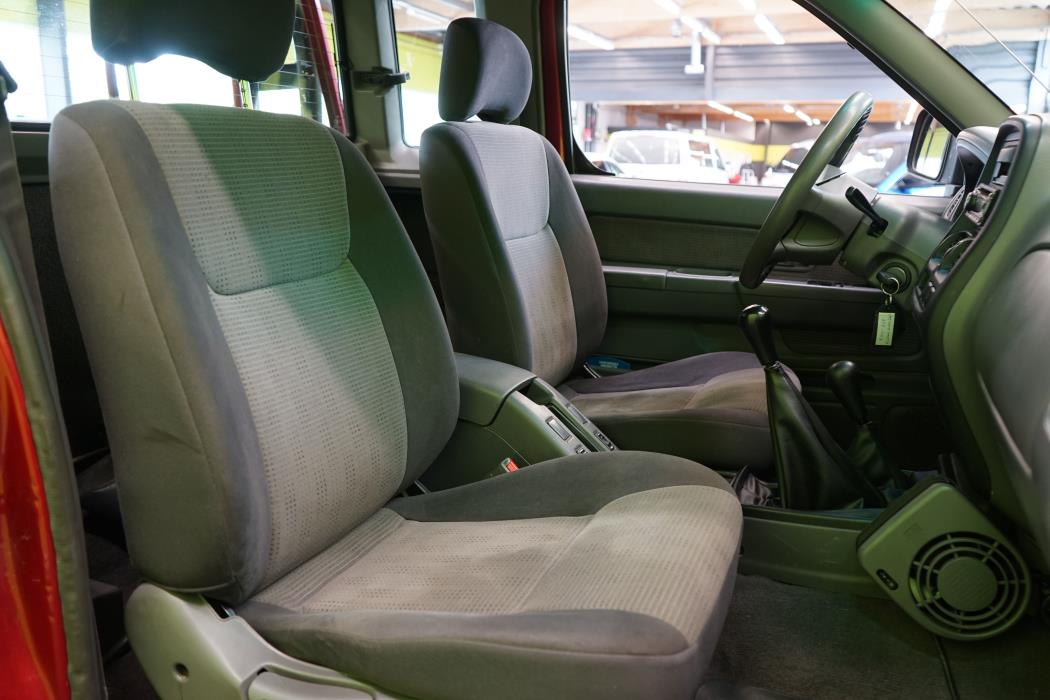 Nissan King Cab 2005