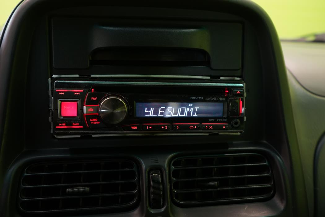 Nissan King Cab 2005