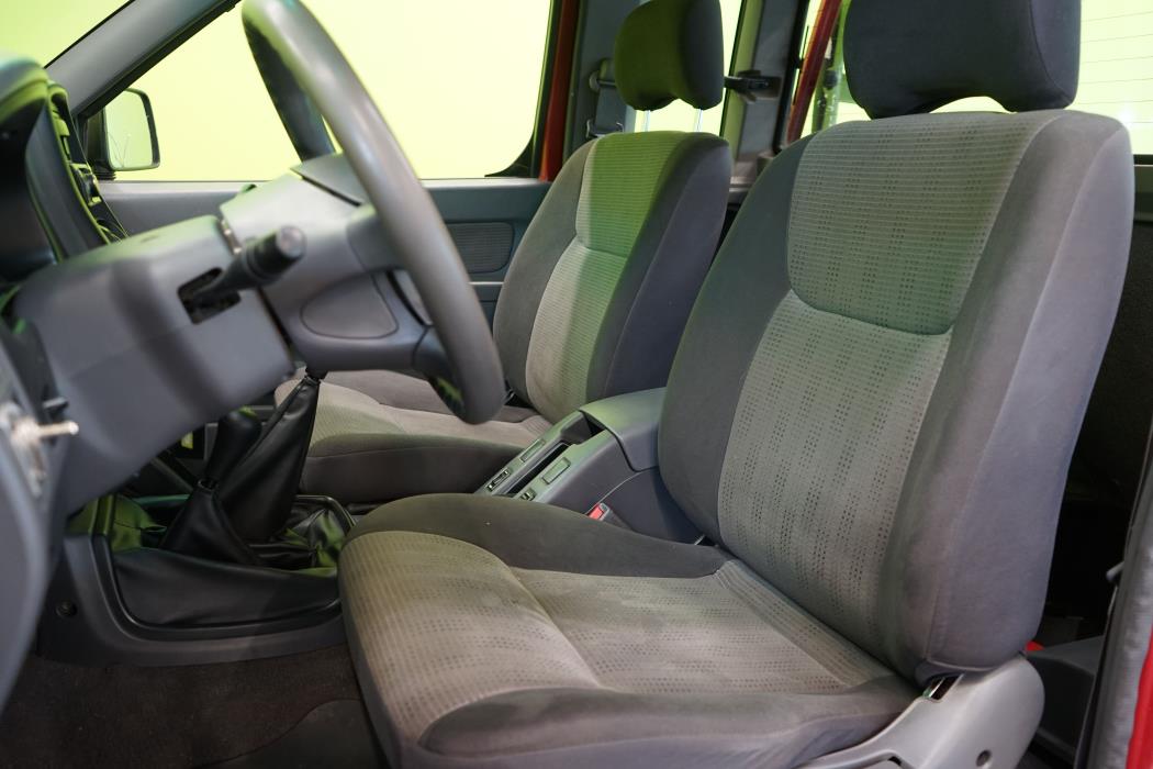 Nissan King Cab 2005