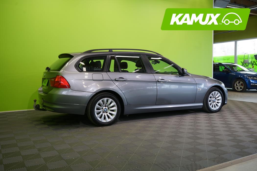 BMW 320 2009