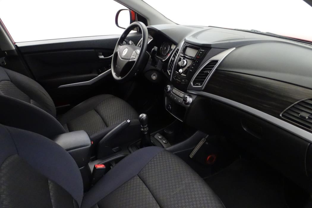 Ssangyong Korando 2015