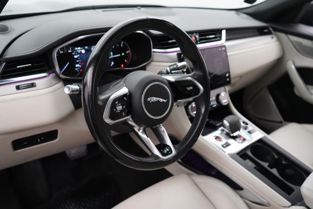 Jaguar F-Pace 2021