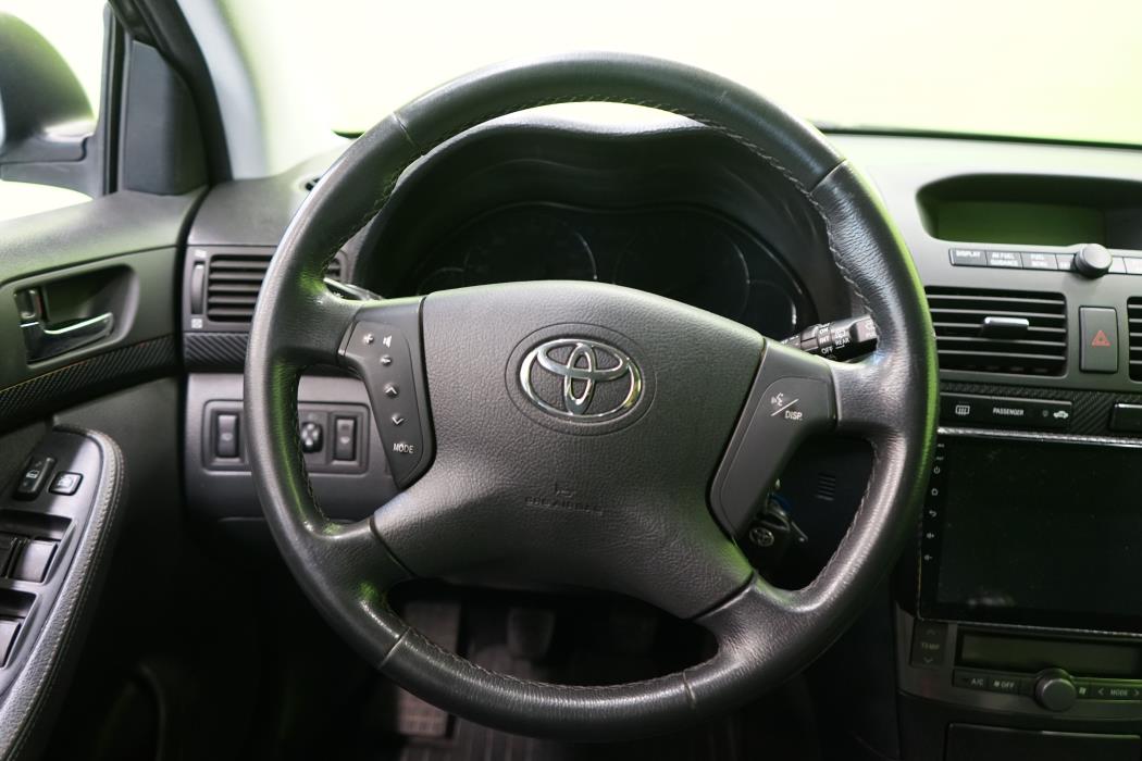 Toyota Avensis 2006