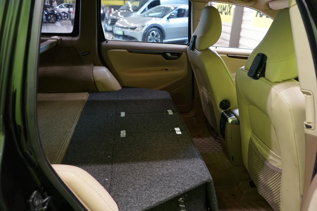 Volvo XC70 2004