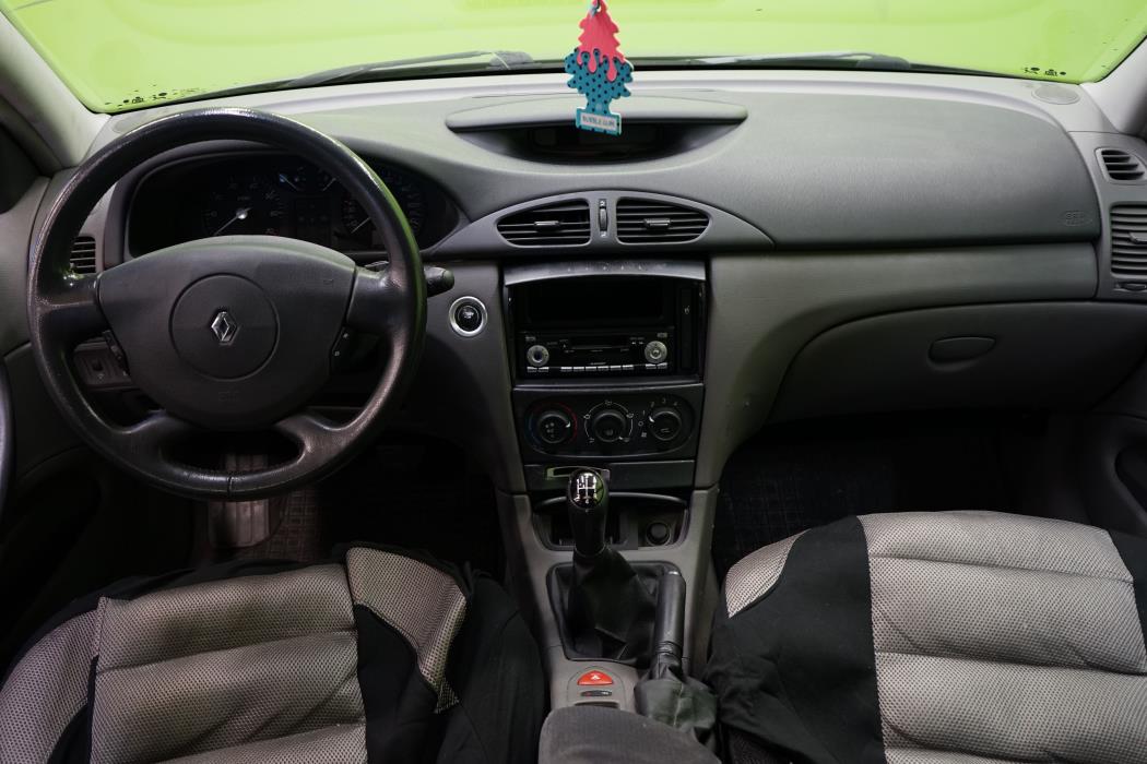 Renault Laguna 2002