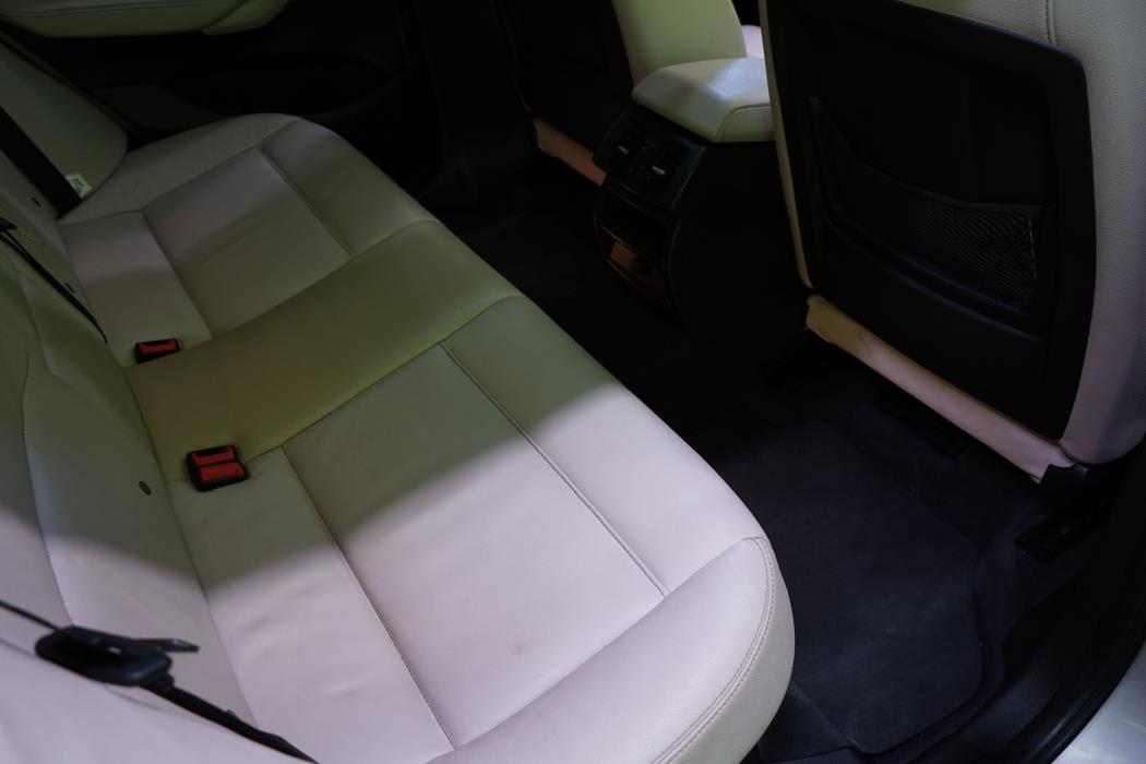 BMW X3 2012
