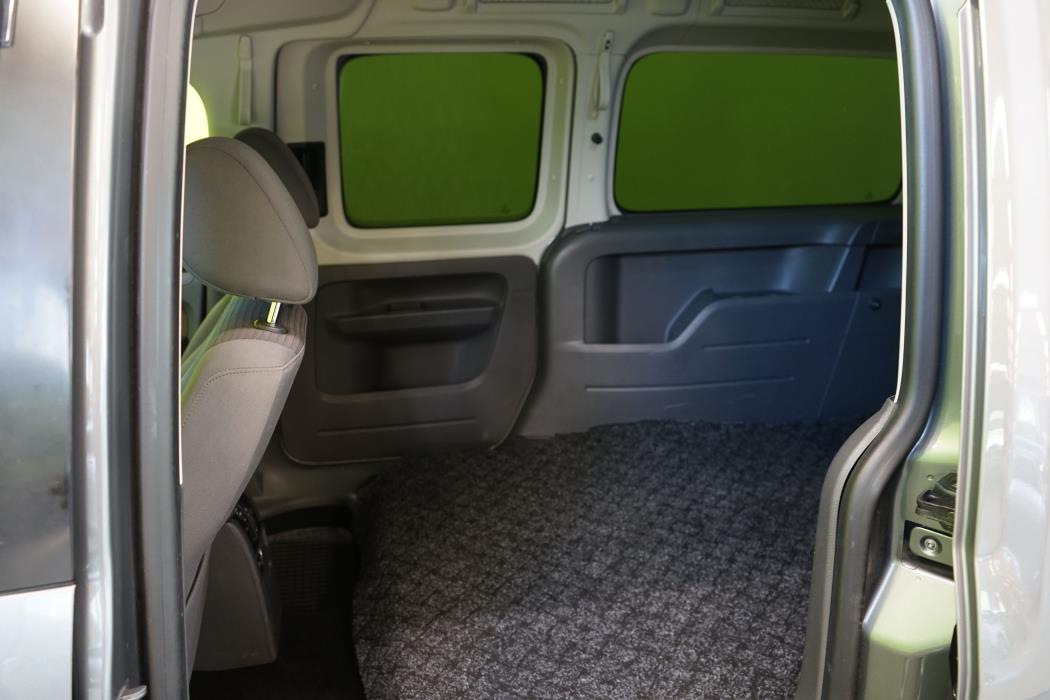 Volkswagen Caddy Maxi 2011