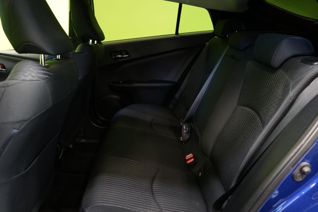 Toyota Prius 2016