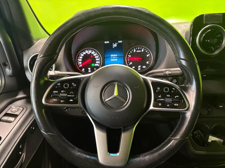 Mercedes-Benz Sprinter 2022