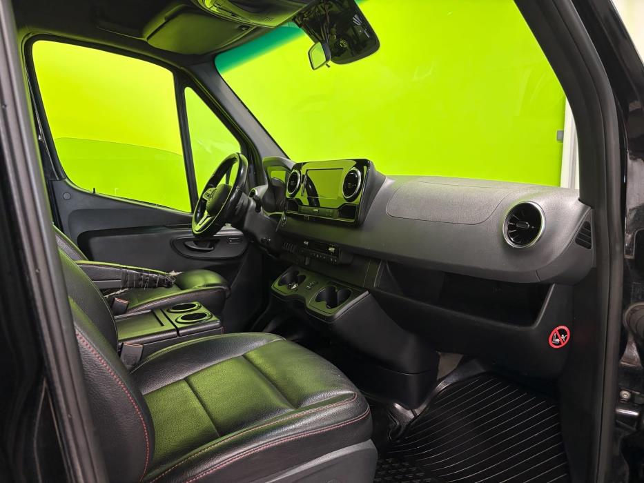 Mercedes-Benz Sprinter 2022