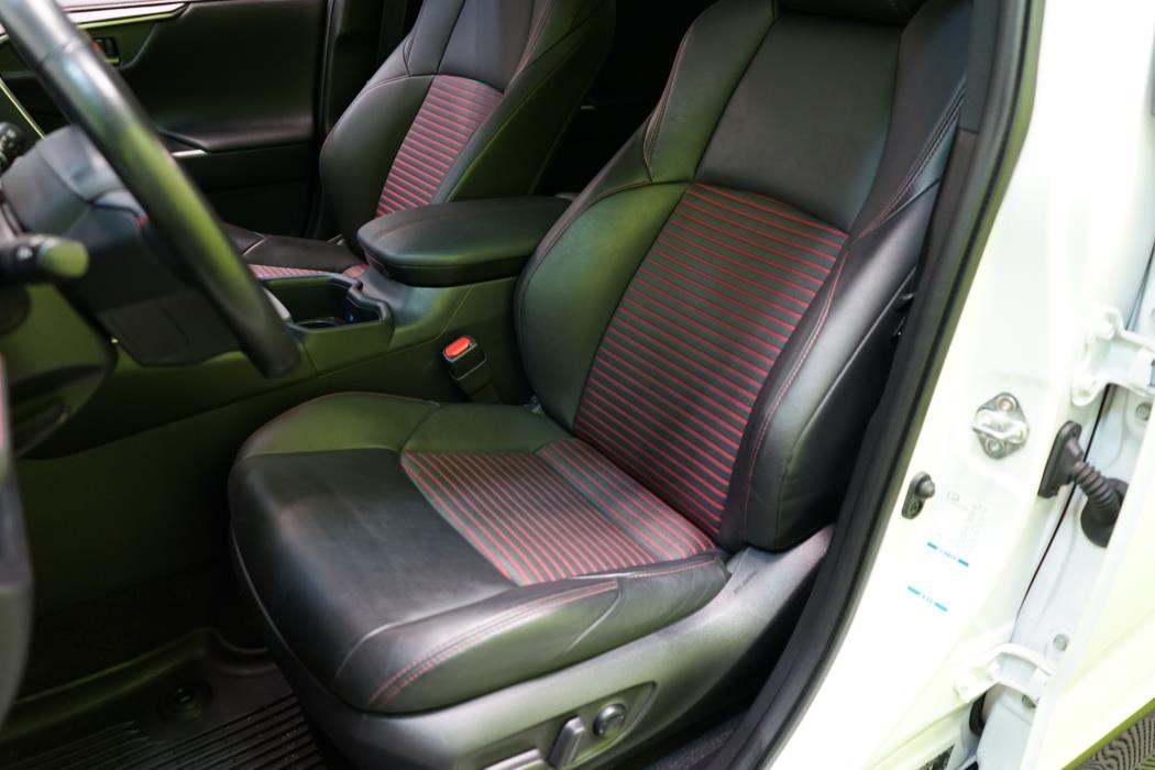 Toyota RAV4 Plug-In 2022