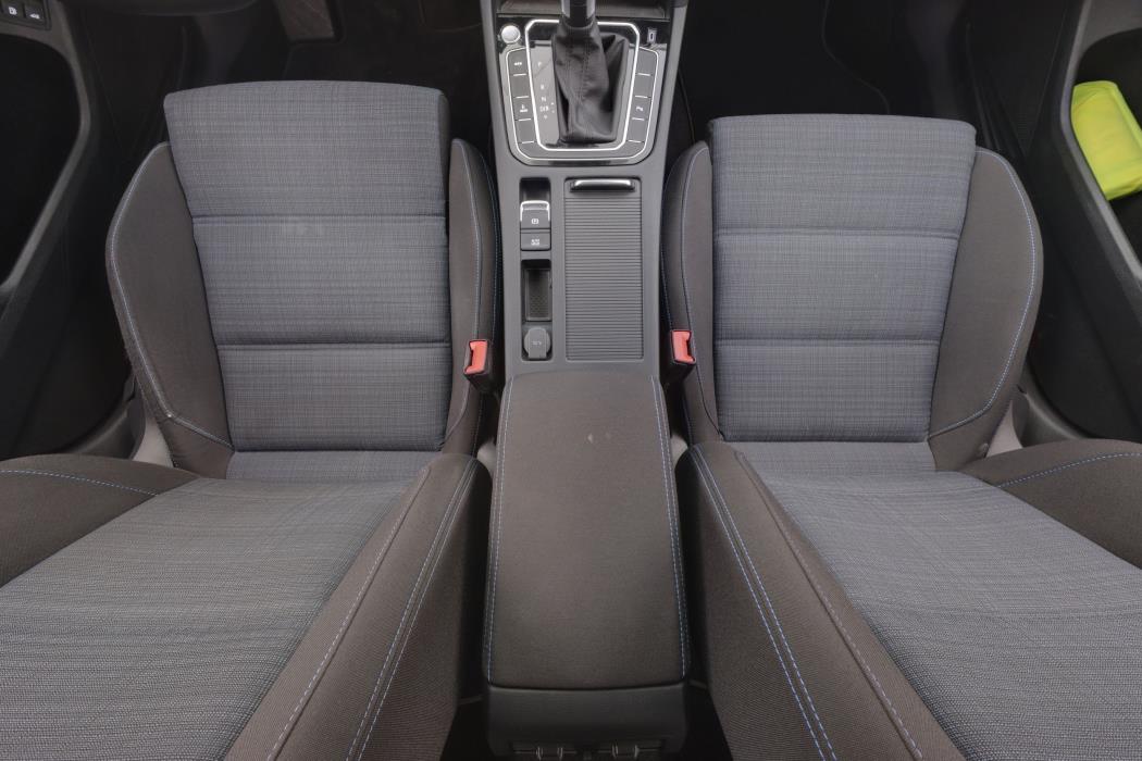 Volkswagen Passat 2022