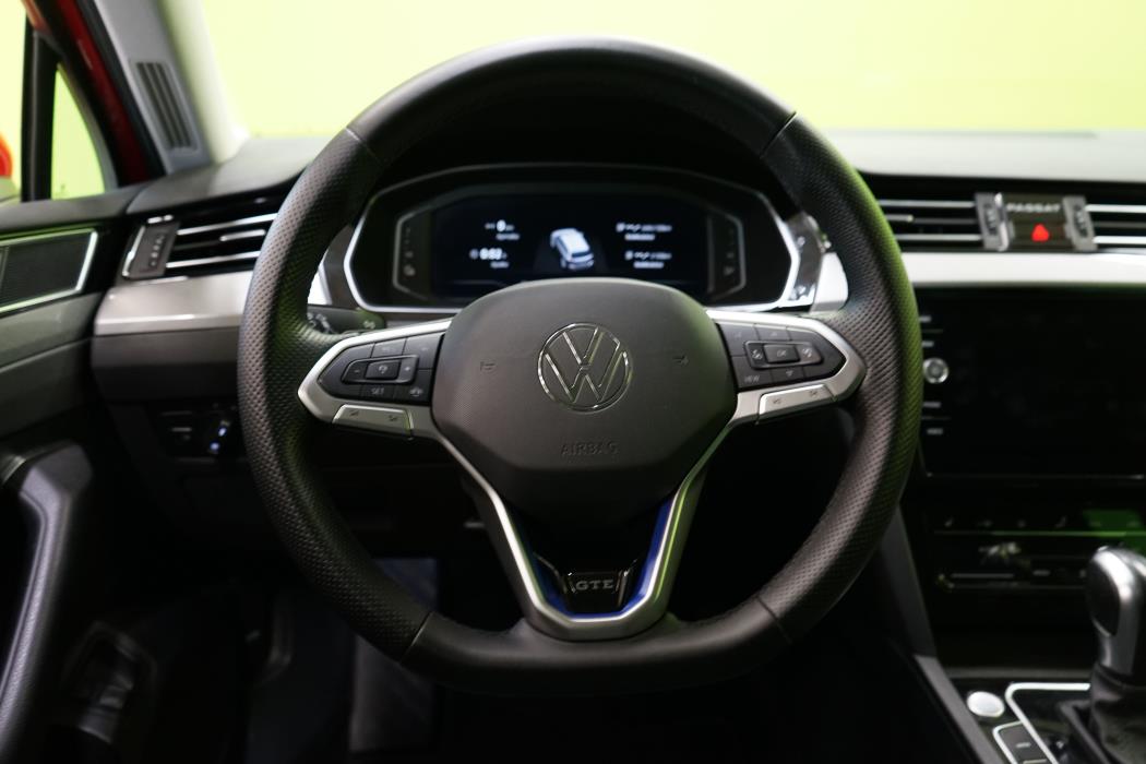 Volkswagen Passat 2022