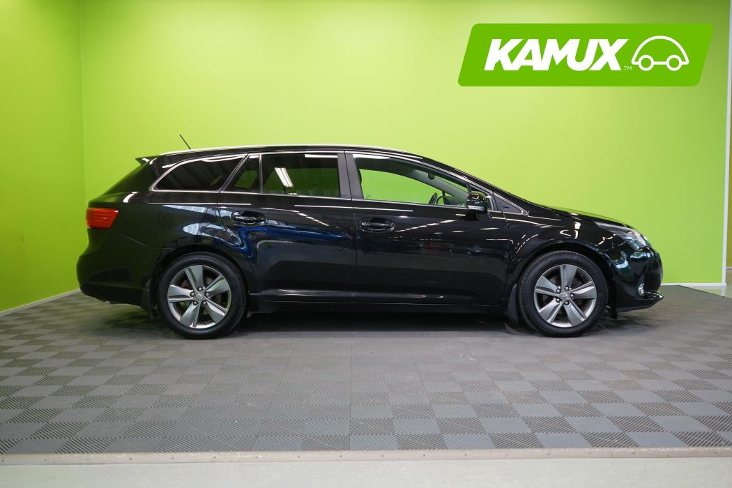 Toyota Avensis 2014
