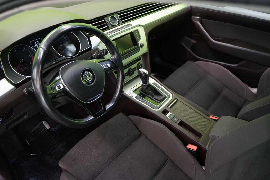 Volkswagen Passat 2016