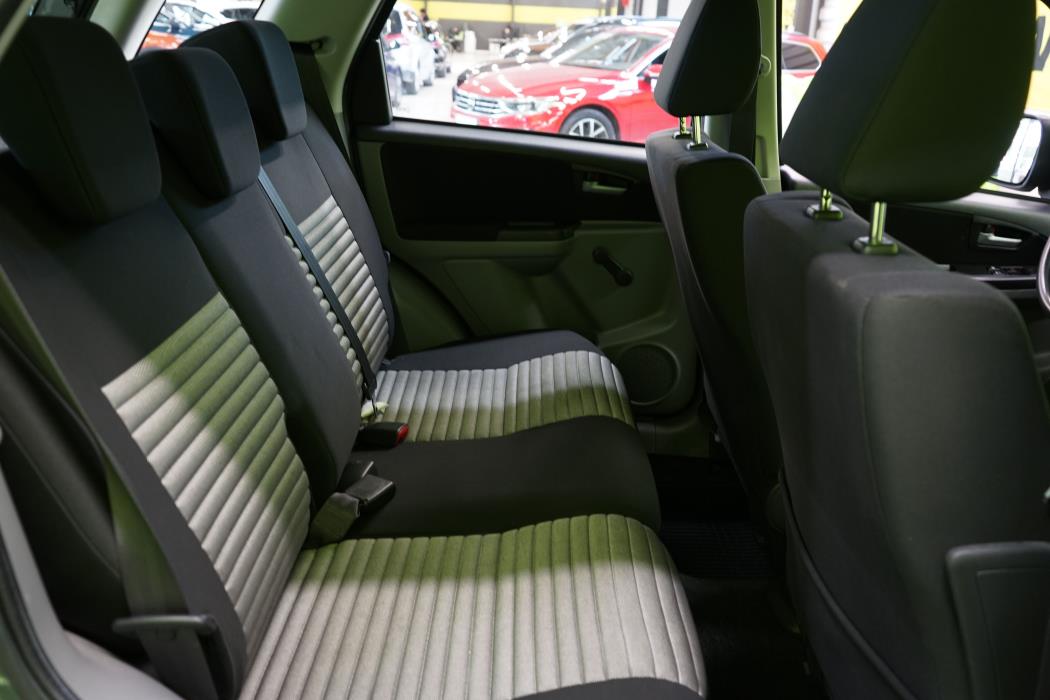 Suzuki SX4 2011