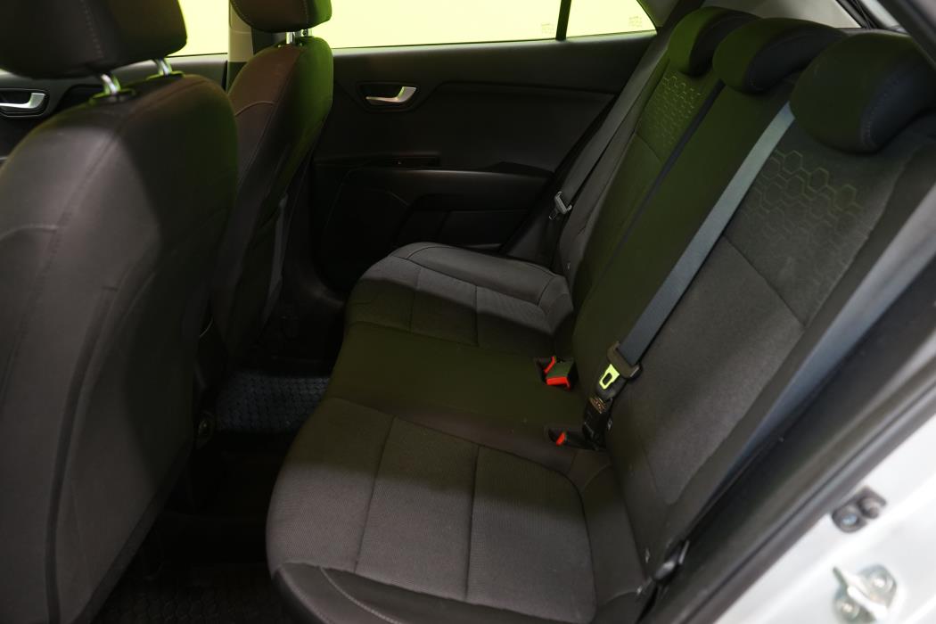 Kia Rio 2021