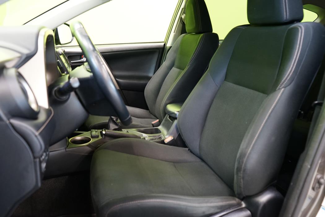 Toyota RAV4 2015